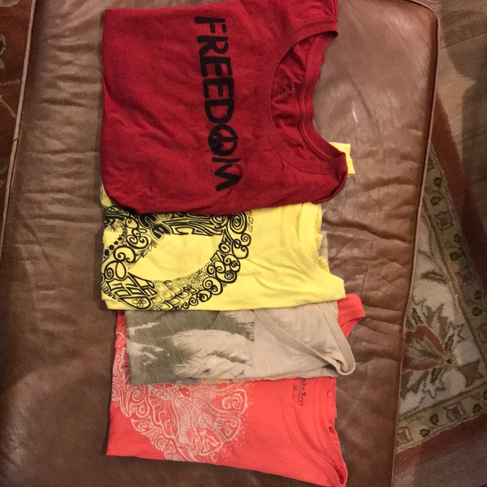 Lucky Brand lot of 4 T-shirts size XL